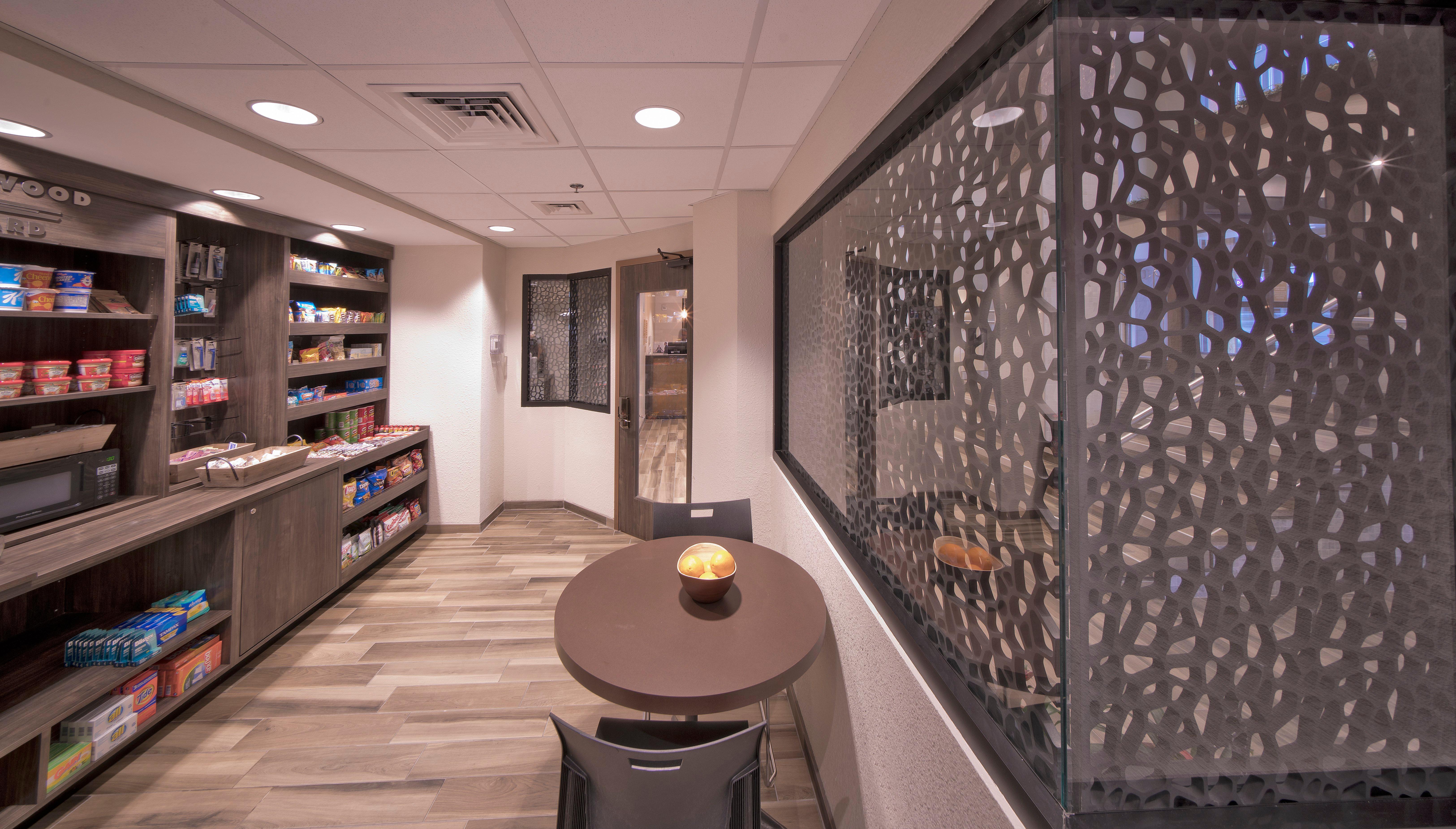 Candlewood Suites Baltimore - Inner Harbor By Ihg Экстерьер фото